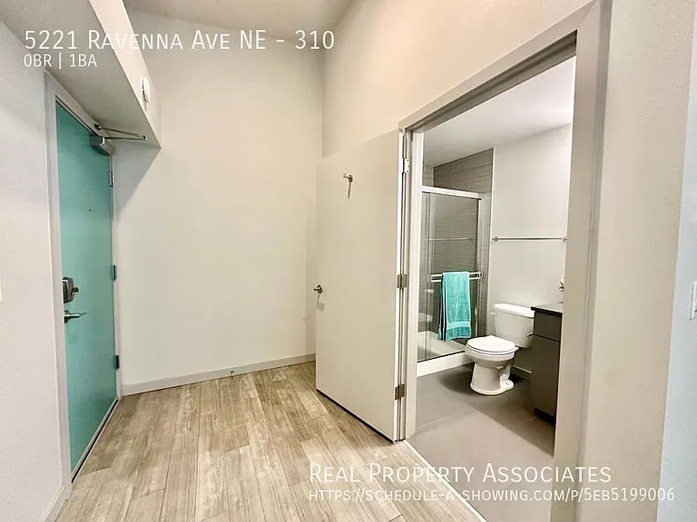 5221 Ravenna Ave NE — Photo 15