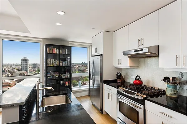Rented by Urban Realty NYC | media 18