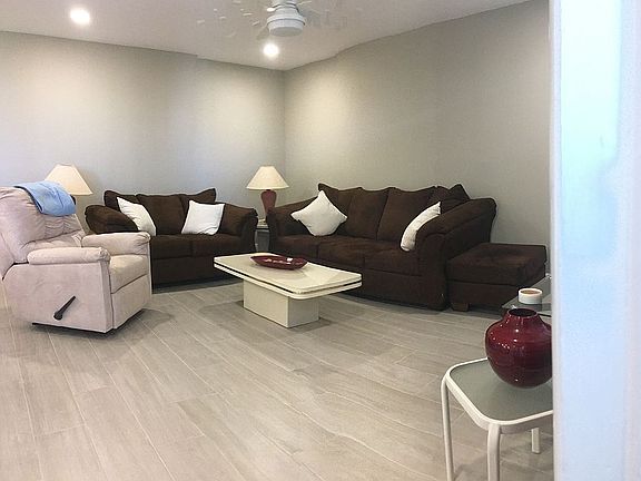 3rd image of 2860 NE 14th St #408D