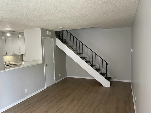 Building Photo - 6536 Lupine Ter #6536