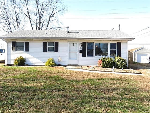 1st image of 558 N Brushey Grove Ave