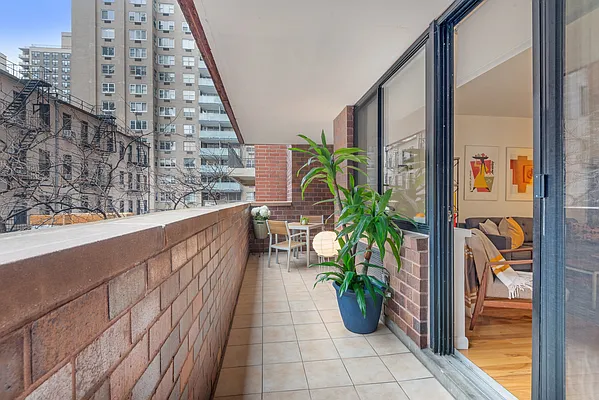 Sold by Corcoran | media 3