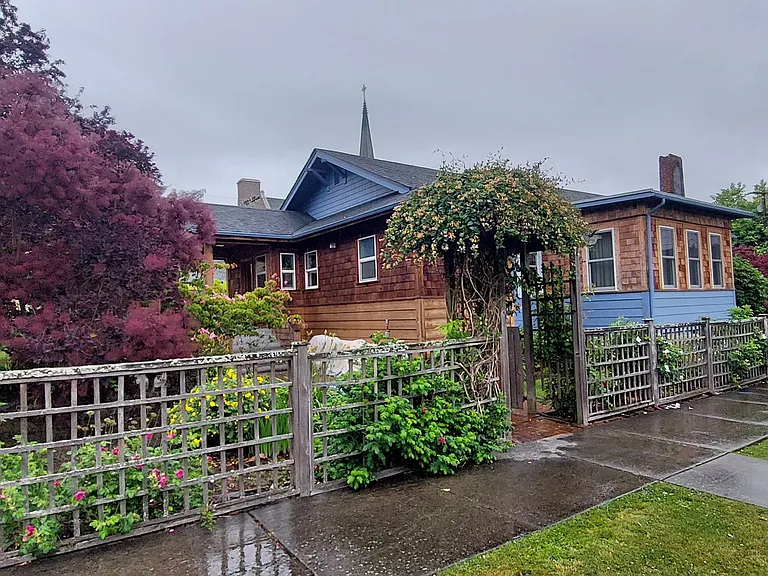 1614 Eldridge Ave — Photo 5