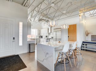 8200 Todd Neil Ct, Las Vegas, NV 89117