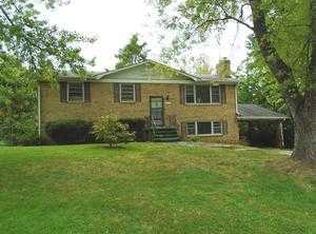 9713 Caltor Ln, Fort Washington, MD 20744