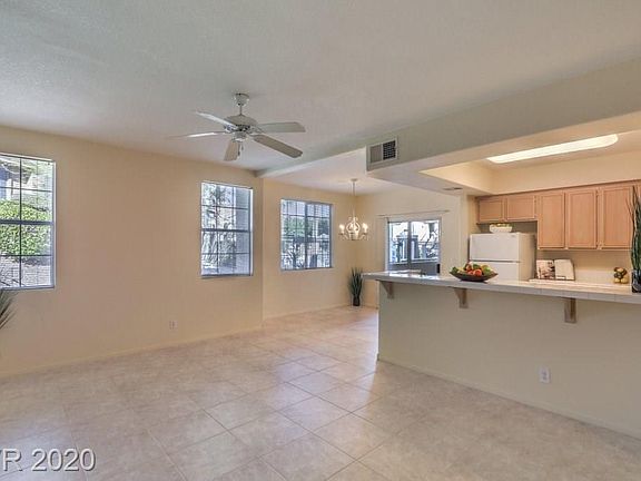 5th image of 9901 Trailwood Dr APT 1148