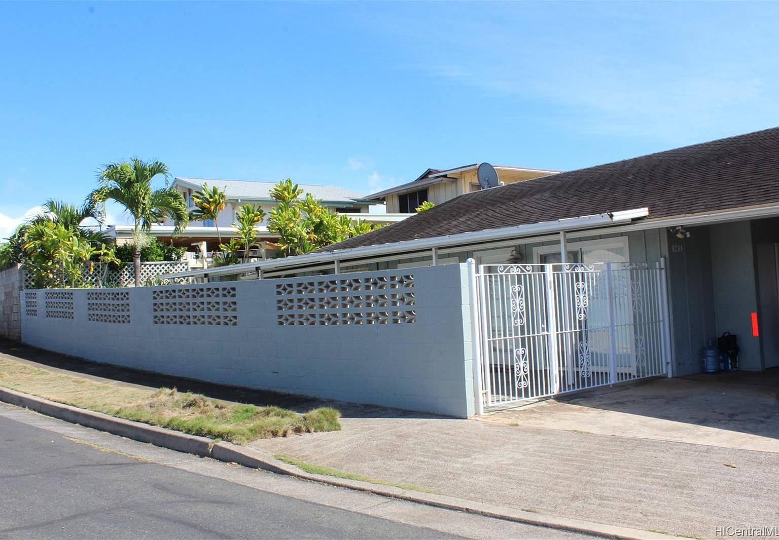 1281 Hooli Cir, Pearl City, HI 96782 MLS 202224371 Zillow