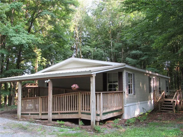 7588 Quaker Hill Rd, Ava, NY 13303