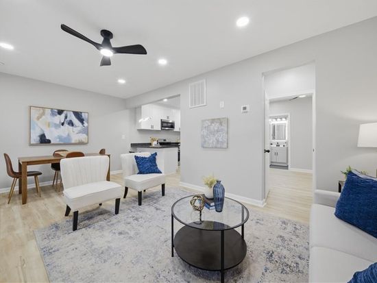 2128 Roanoke Ave, Newport News, VA 23607