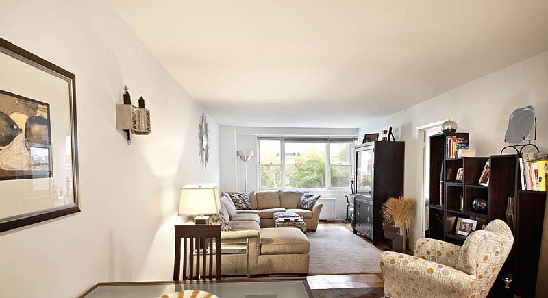 1st image of 165 W 66th St APT 6J