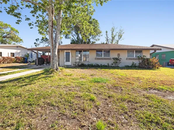 2912 Bayshore Gardens Pkwy, Bradenton, FL 34207