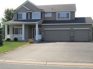 3021 Glacier Dr, Shakopee, MN 55379