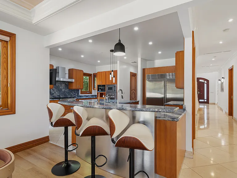 9031 Cresta Dr — Photo 21