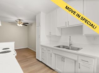 Melrose Place Apartments, Riverside, CA 92504