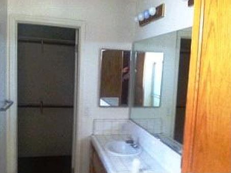4th image of 600 Westover Ave