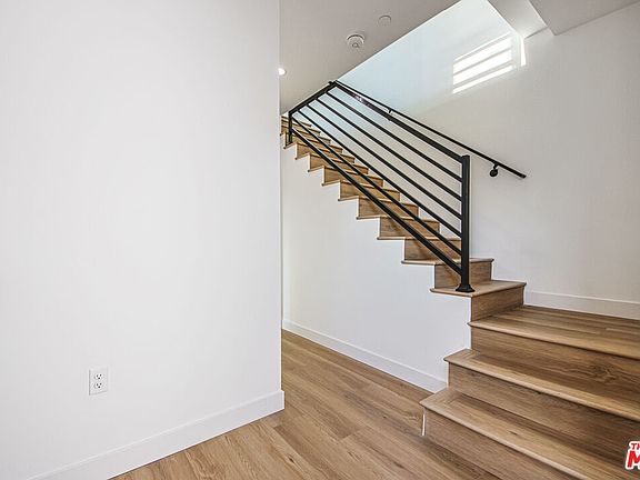 5th image of 11443 Hatteras St