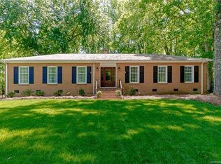 5853 Lansing Dr, Charlotte, NC 28270