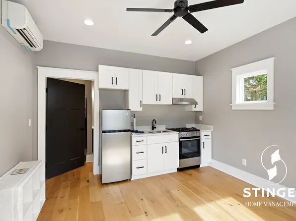 1103 14th St, Pt Royal, SC 29935