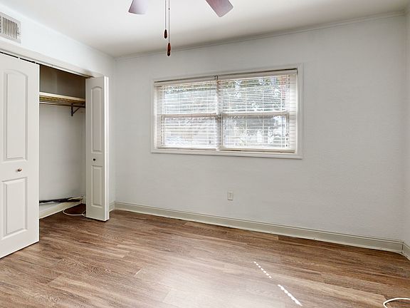 3rd image of 1405 S Lorenzo Ave #1409-7