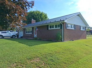 52 Ruth St, Milroy, PA 17063