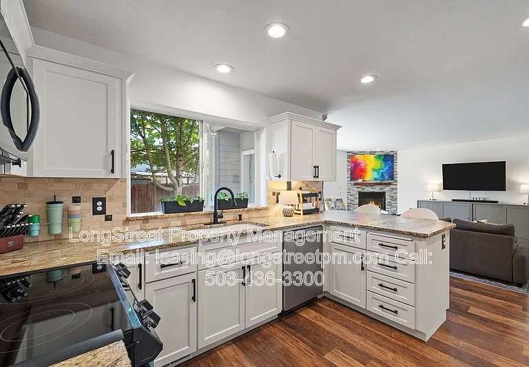 3144 NE 2nd Ct — Photo 50
