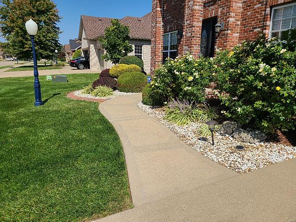 3rd image of 3304 Karros Ct