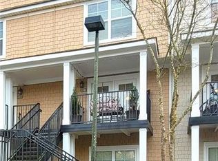 1035 Barnett Shoals Rd APT 527, Athens, GA 30605