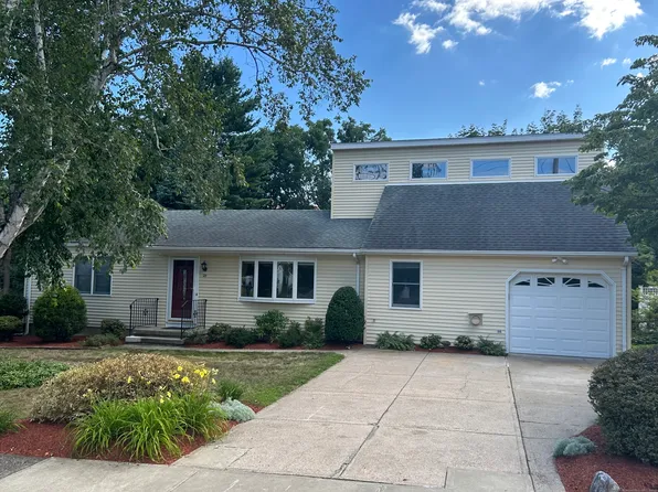 25 Andrus Drive, Milford, CT 06461