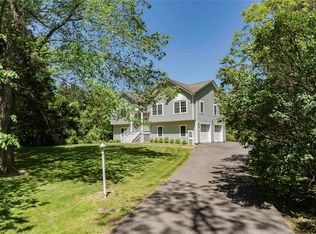 19 Old Bulls Head Rd, Rhinebeck, NY 12572