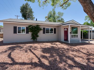 8806 Phoenix Ave NE, Albuquerque, NM, 87112