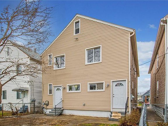 5th image of 11353 Moran St