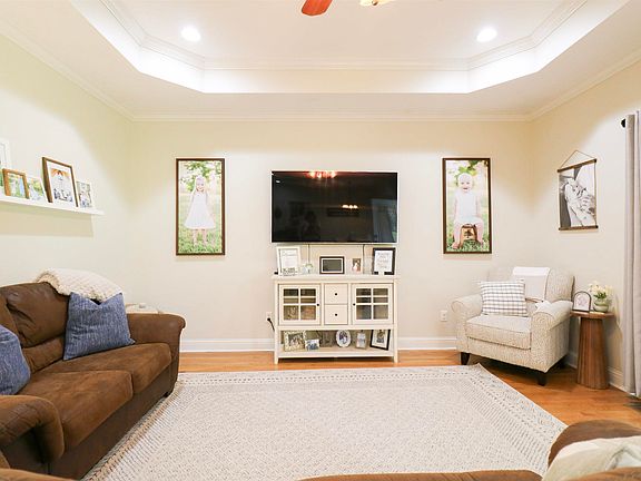 4th image of 71 Tanna Shae Ln