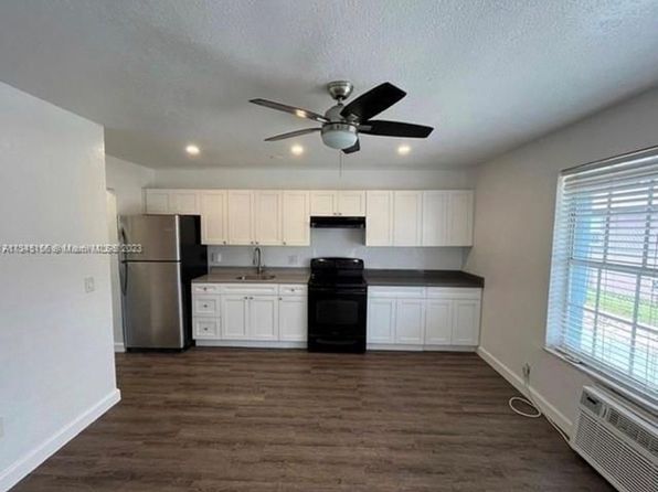 725 NW 4th Ave APT 3