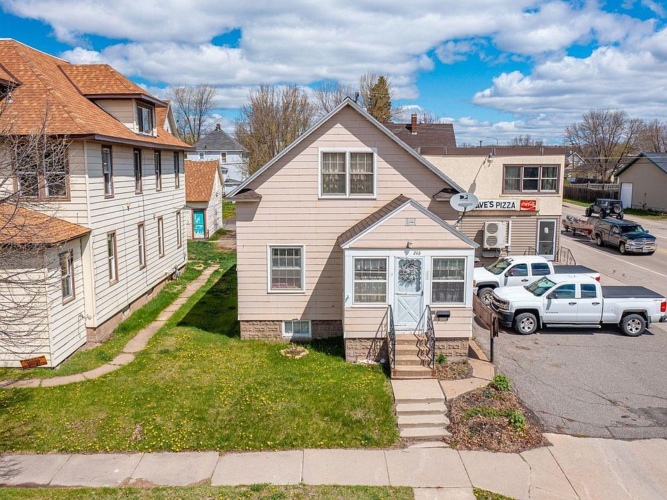 1st image of 203 3rd St S