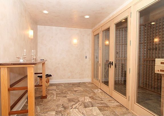Wine Tasting Room