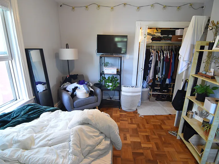 19 Craig Pl #3 — Photo 4