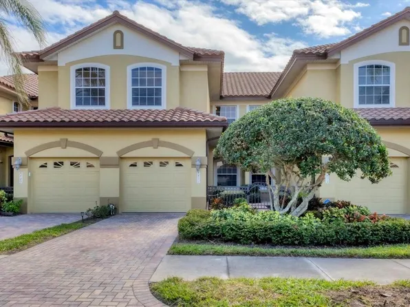 8411 Miramar Way, Bradenton, FL