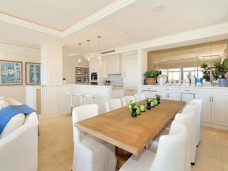 19251 Fisher Island Dr #19251 — Photo 12