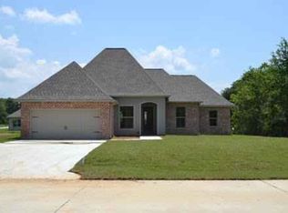 40088 Crestwood Ln, Ponchatoula, LA 70454
