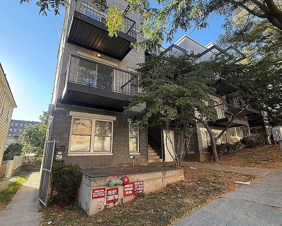 1st image of 32 Montgomery Ave #B