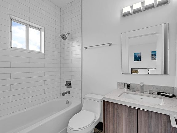 4th image of 15500 NW 2nd Ave #15470