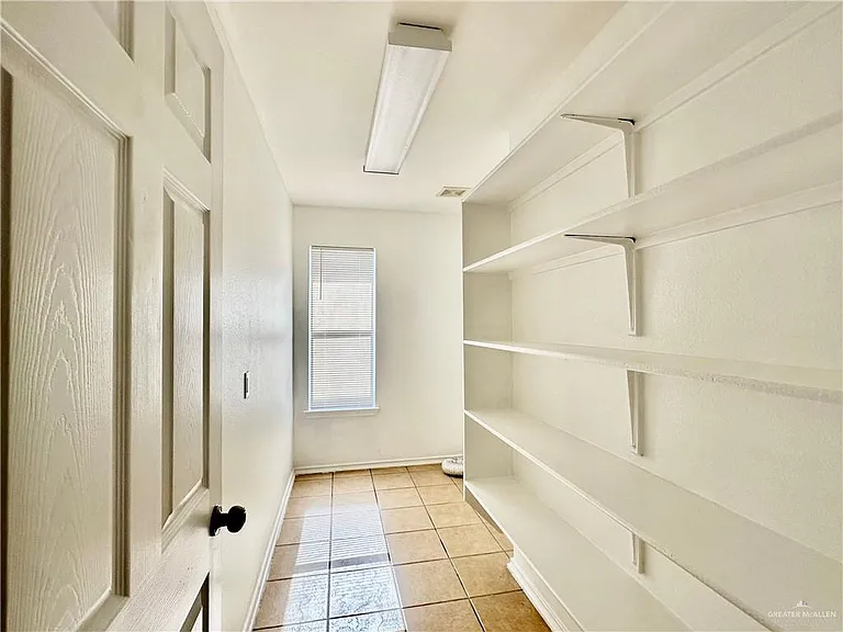 3304 San Fabian St — Photo 13