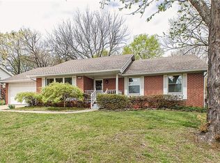 1340 E Cardinal Dr, Fayetteville, AR 72703