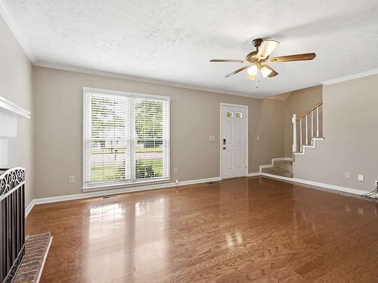 1343 Cason Trl — Photo 12