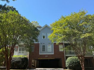 322 Lord Byron Ct, Cary, NC 27513