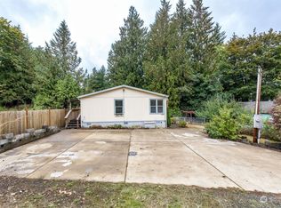 1390 Holmes Ave SE, Pt Orchard, WA
