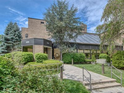 680 W Boston Post Road #3R, Mamaroneck, NY, 10543