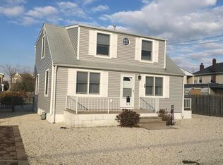 101 New Jersey Ave, Lavallette, NJ 08735