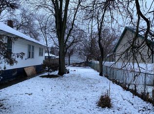 1106 Magnolia Ave, Joliet, IL 60432