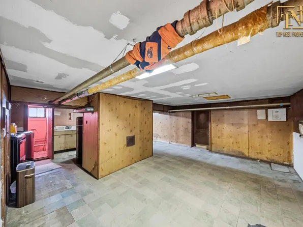 310 Brighton Avenue image 19 of 29